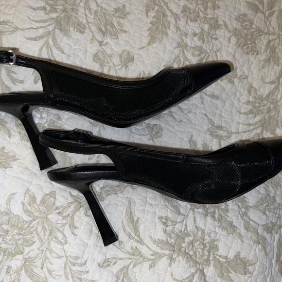 Steve Madden Leisl Pump - Picture 5 of 7